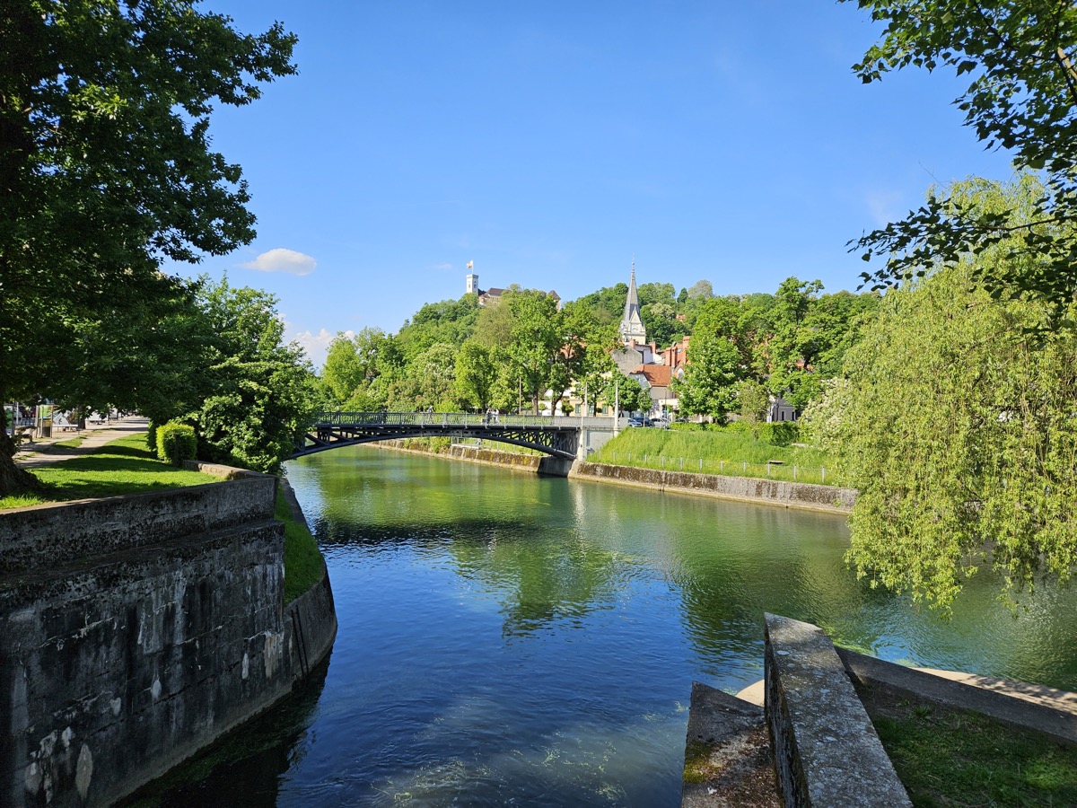 Ljubljana château au loin